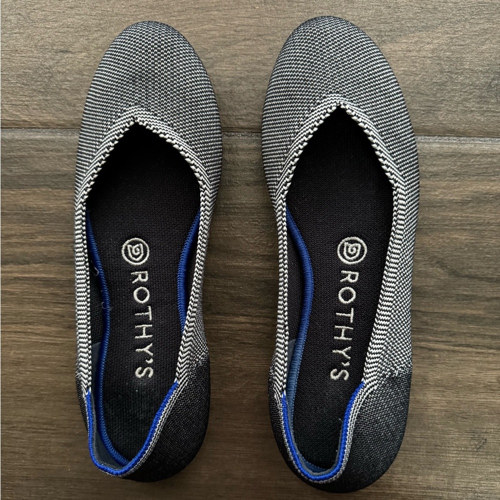 Retired Rothy’s Black and White Flats